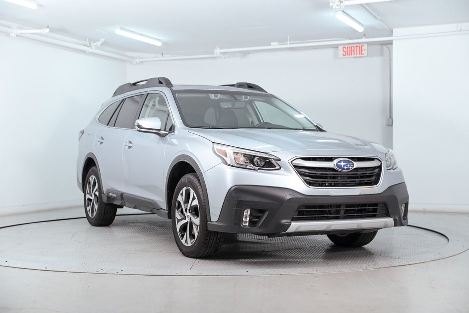 2022  Outback Limited XT in Brossard, Quebec