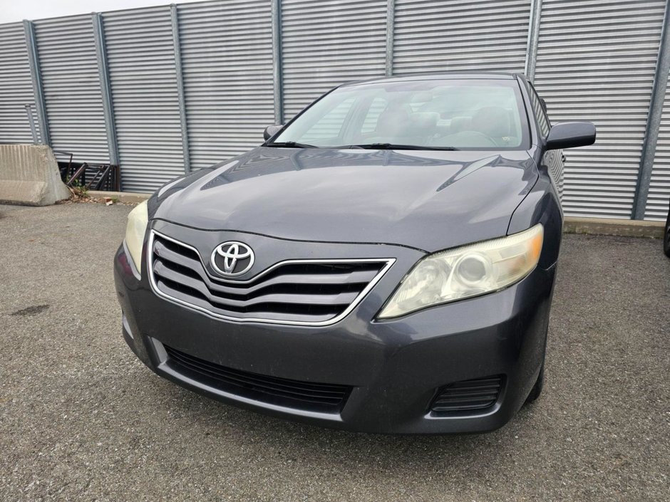 2010 Toyota Camry in Brossard, Quebec