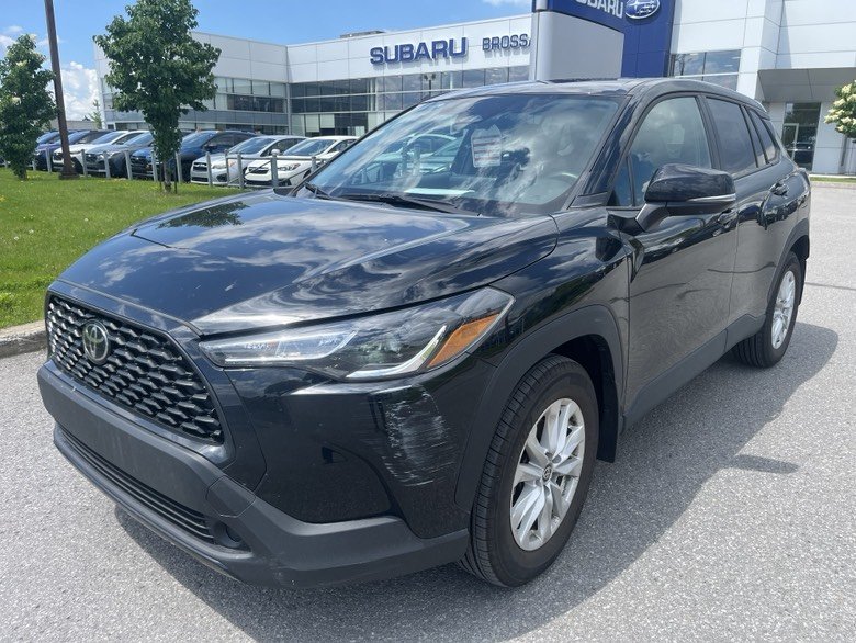 Toyota Corolla Cross LE 2023 à Brossard, Québec