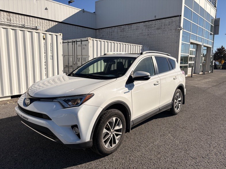 Toyota RAV4 Hybrid LE+ 2018 à Brossard, Québec