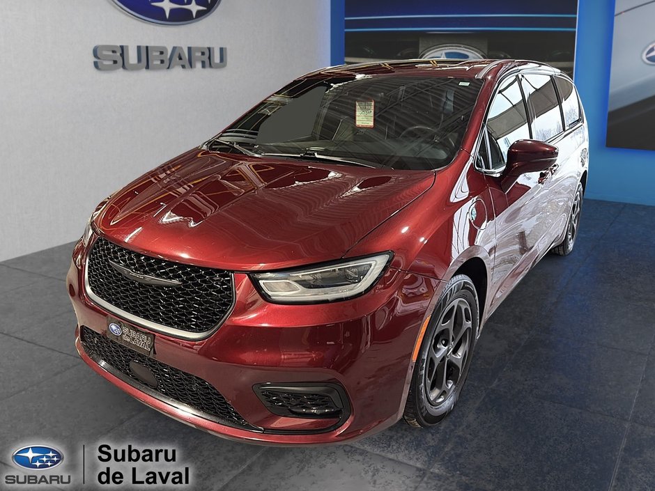 Chrysler Pacifica Hybrid Limited 2022 à Terrebonne, Québec - w940px