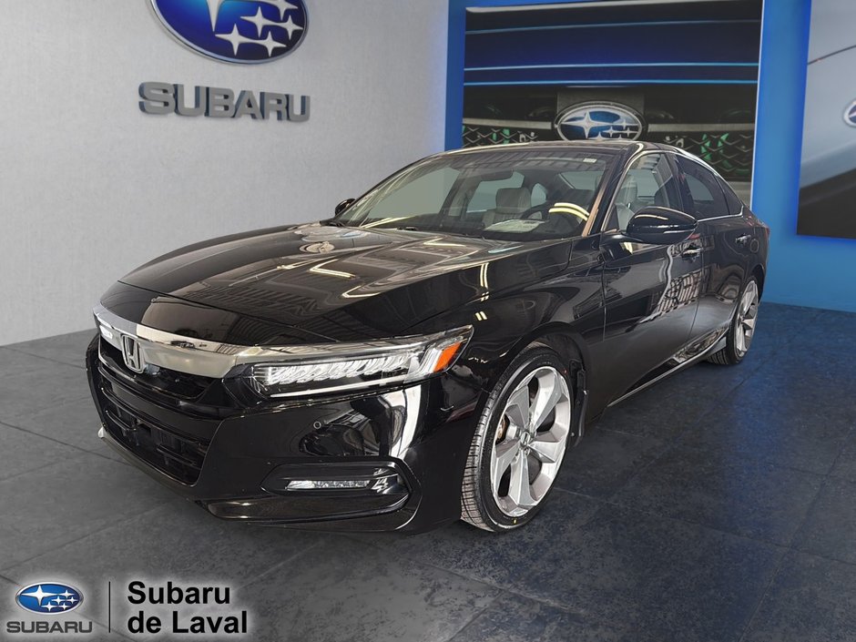 2019 Honda Accord Sedan Touring in Laval, Quebec - w940px