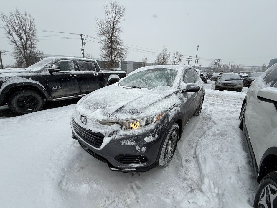2021 Honda HR-V LX in Laval, Quebec - w940px