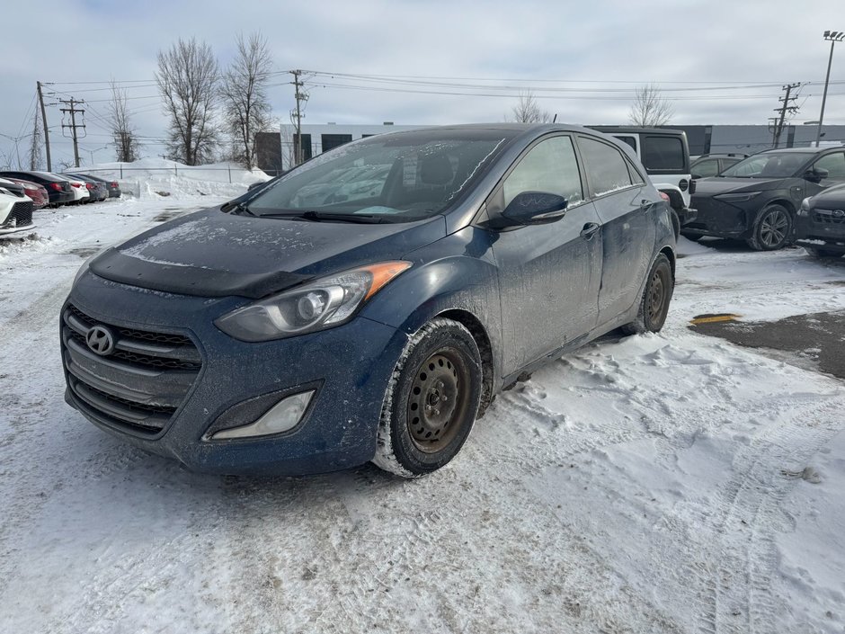 2016 Hyundai Elantra GT GLS in Terrebonne, Quebec - w940px