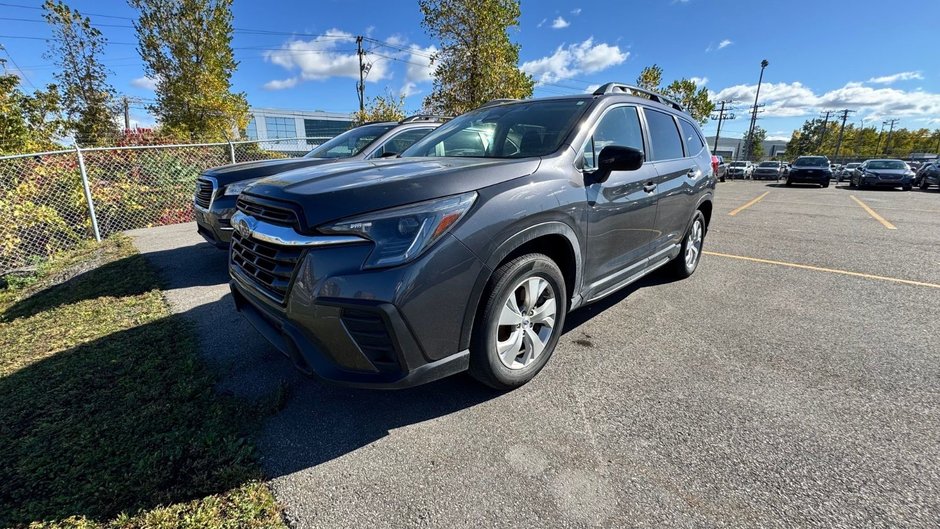 2023 Subaru Ascent Convenience in Laval, Quebec - w940px