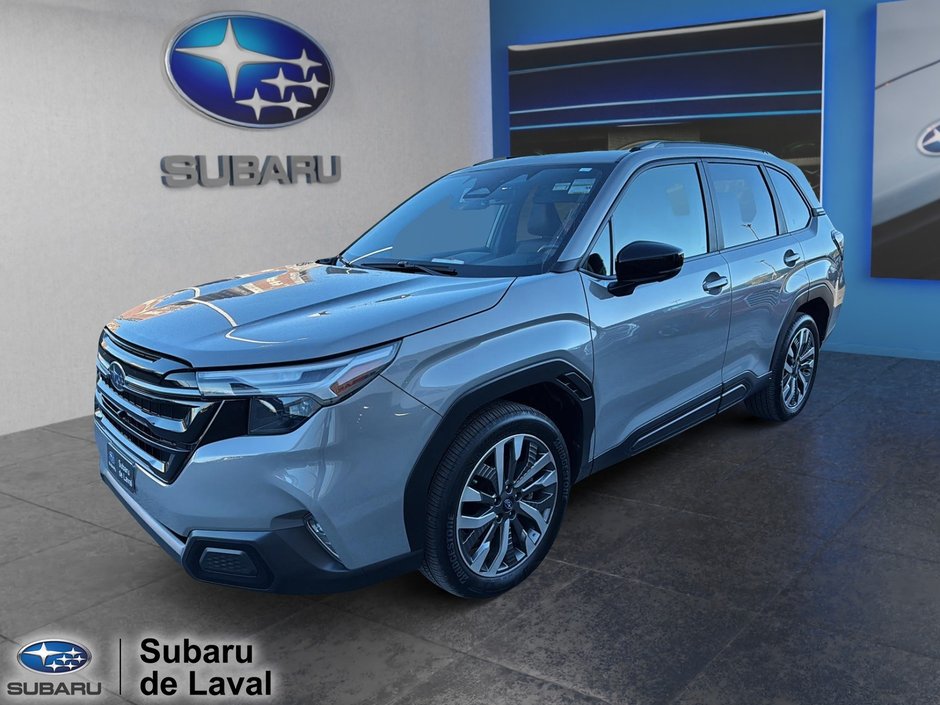 2025 Subaru Forester Premier in Terrebonne, Quebec - w940px