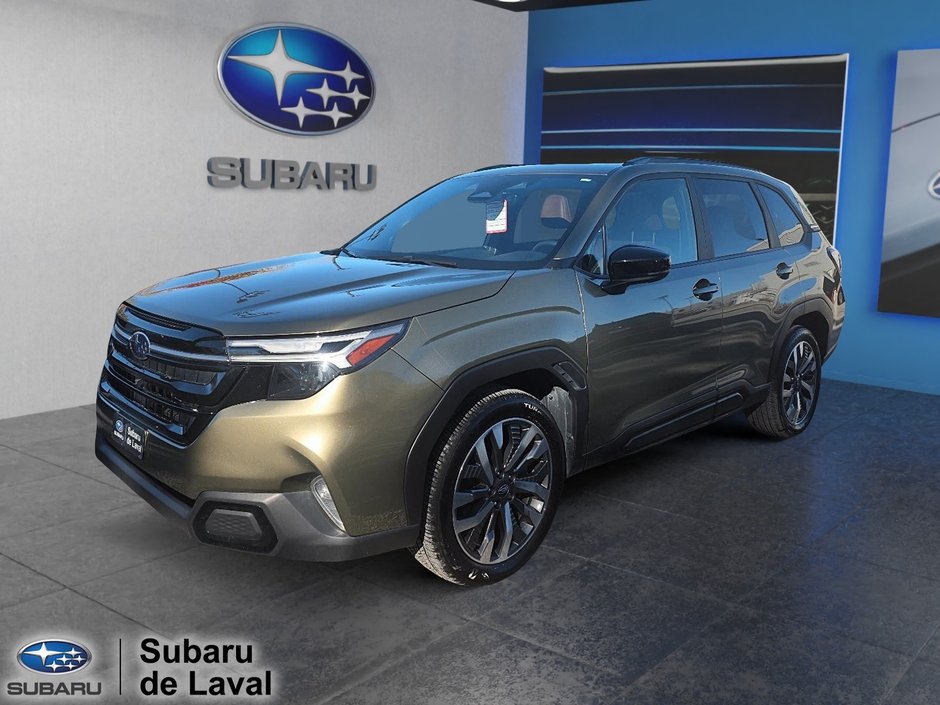 2025 Subaru Forester Premier in Terrebonne, Quebec - w940px