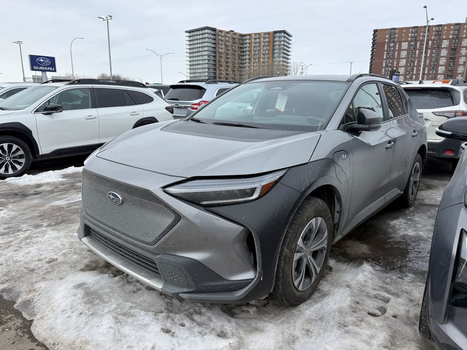 Subaru Solterra Base 2024 à Laval, Québec - w940px
