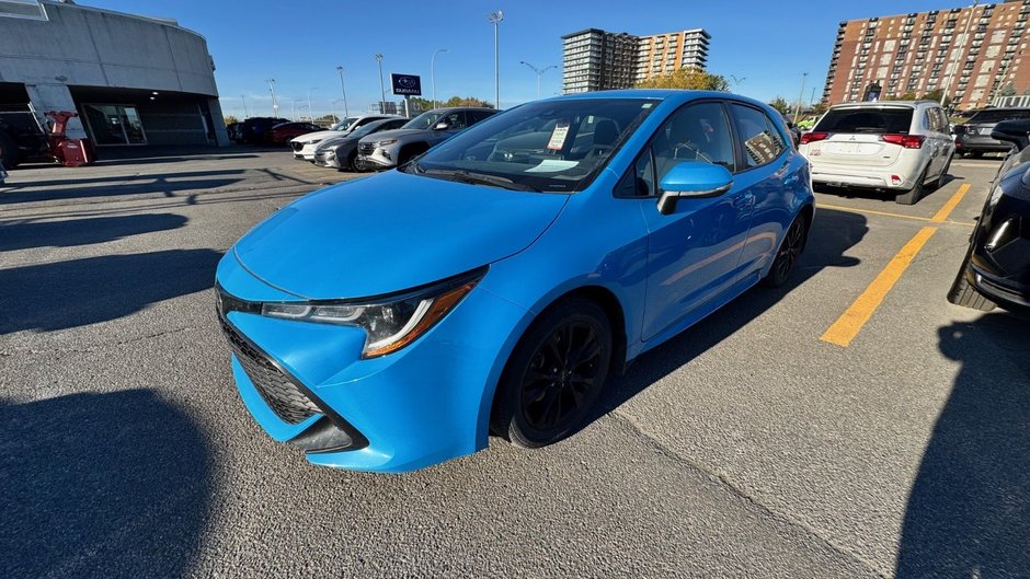 2022 Toyota Corolla Hatchback in Terrebonne, Quebec - w940px