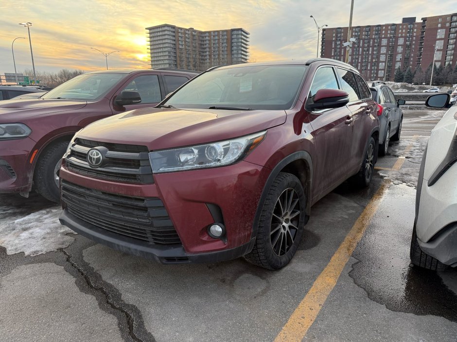 2017 Toyota Highlander XLE in Laval, Quebec - w940px