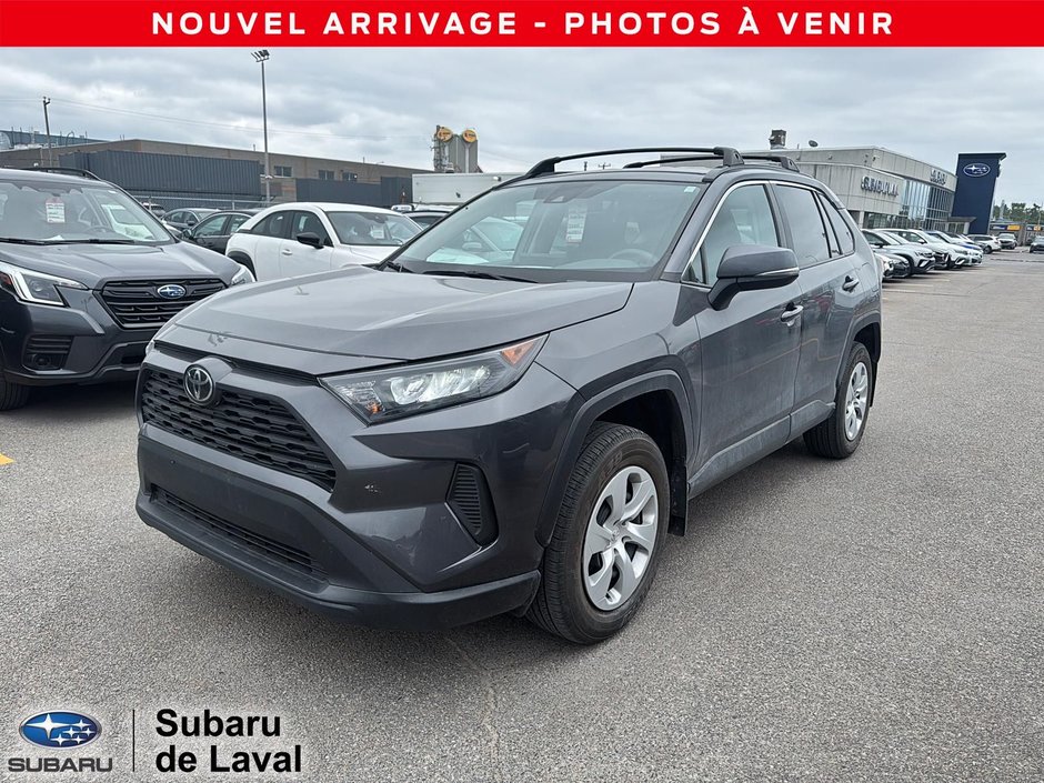 2020 Toyota RAV4 LE in Terrebonne, Quebec - w940px