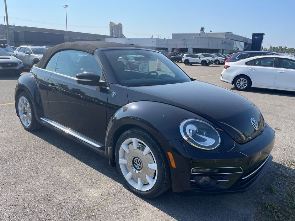 2019 Volkswagen Beetle Convertible Wolfsburg Edition in Laval, Quebec - w940px