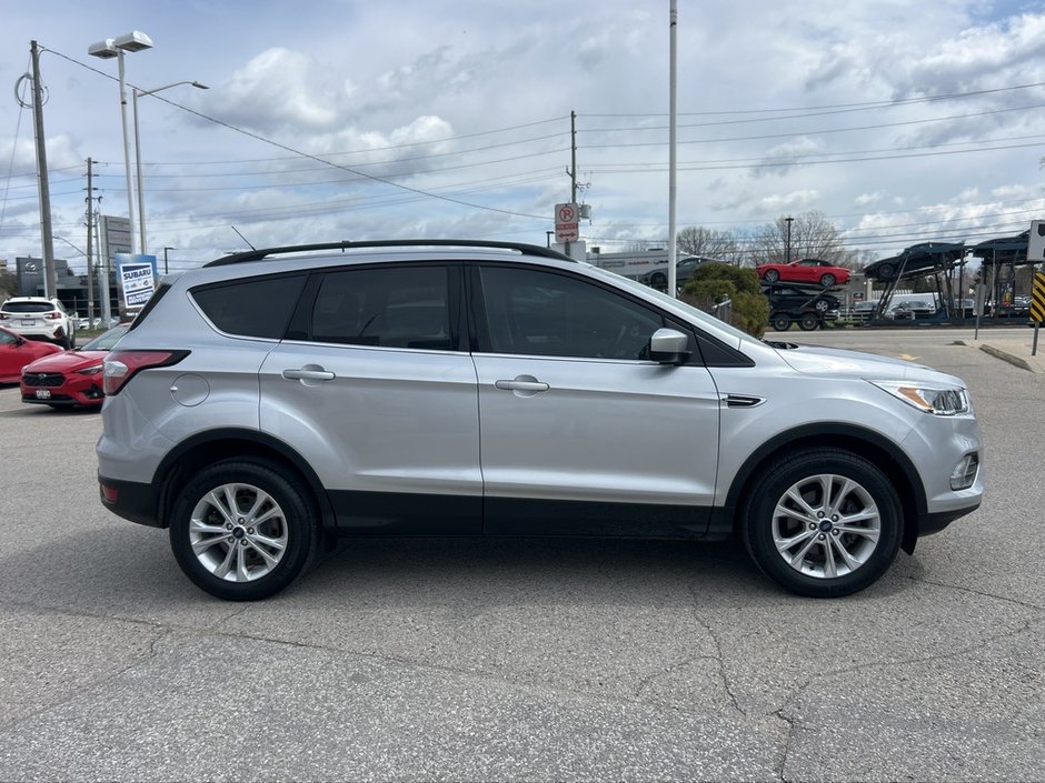 Ford ESCAPE SE 2018