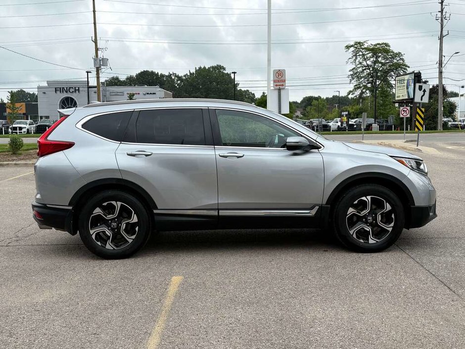 2018 Honda CR-V TOURING ONE OWNER | LOW MILEAGE | CLEAN CARFAX | LEATHER | SUNROOF | HEATED SEATS | HEATED STEERING WHEEL |