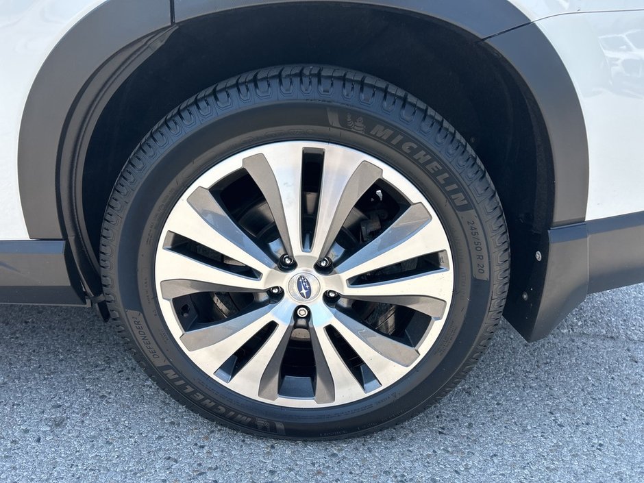 2022 Subaru ASCENT LIMITED WITH CAPTAIN’S CHAIRS 7 SEATER | NEW TIRES | ONE OWNER | FULL SERVICE HISTORY | NO ACCIDENTS | AWD