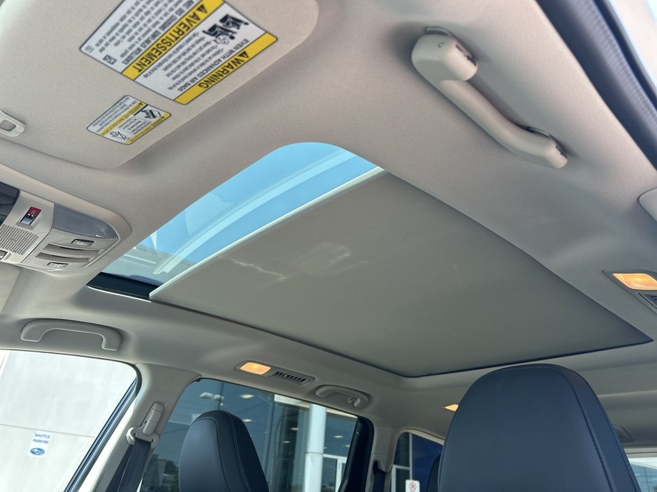 2022 Subaru ASCENT LIMITED WITH CAPTAIN’S CHAIRS 7 SEATER | NEW TIRES | ONE OWNER | FULL SERVICE HISTORY | NO ACCIDENTS | AWD