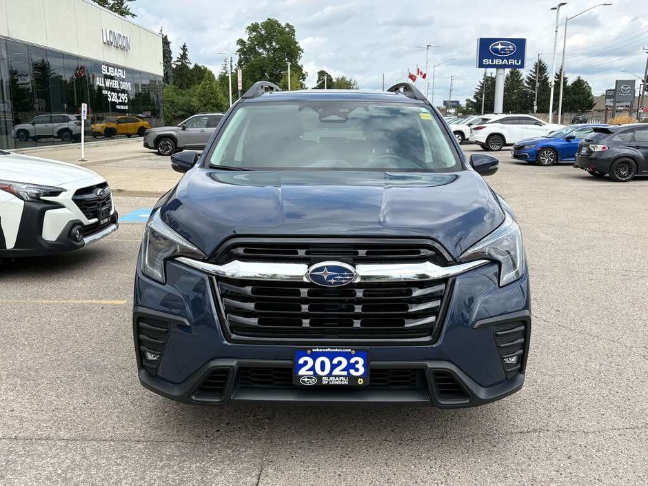 2023 Subaru ASCENT LIMITED ONE OWNER | CLEAN CARFAX | 8 SEATER |  DEALER SERVICE UP TO DATE | NEW BRAKES FRONT AND BACK