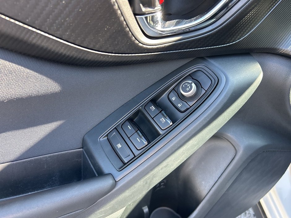 2023 Subaru CROSSTREK TOURING 152 HP | AWD | APPLE CARPLAY | ALLOYS | HEATED FRONT SEATS