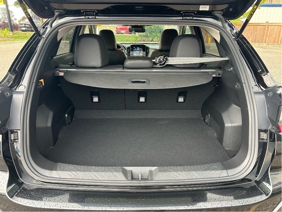 2024 Subaru Crosstrek LIMITED LEATHER SEATS | ONE OWNER | FULLY DEALER SERVICED | HARMAN KARDON 10 SPEAKERS AUDIO | 18