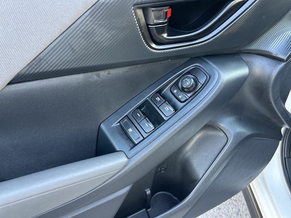2024 Subaru CROSSTREK CONVENIENCE LEASE RETURN | NO ACCIDENTS | ONE OWNER | HEATED SEATS | EYESIGHT | ALLOY WHEELS | CARPLAY | AWD