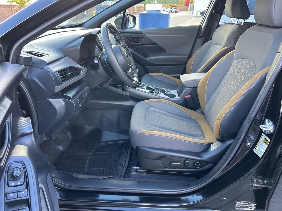 2024 Subaru CROSSTREK ONYX NO ACCIDENTS | ONE OWNER | LEASE RETURN | SUNROOF | HEATED SEATS | WIRELESS CHARGER | EYESIGHT | AWD