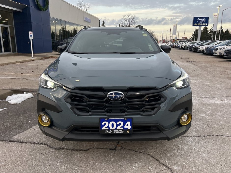 2024 Subaru CROSSTREK ONYX ONE OWNER | CLEAN CARFAX | CARPLAY | SUNROOF | EYESIGHT |  WIRELESS PHONE CHARGER | X-MODE | AWD |