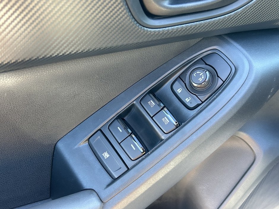 2024 Subaru CROSSTREK CONVENIENCE ONE OWNER | CLEAN CARFAX | DEALER SERVICED | NOKIAN ALL-WEATHER TIRES |  LOW KMS