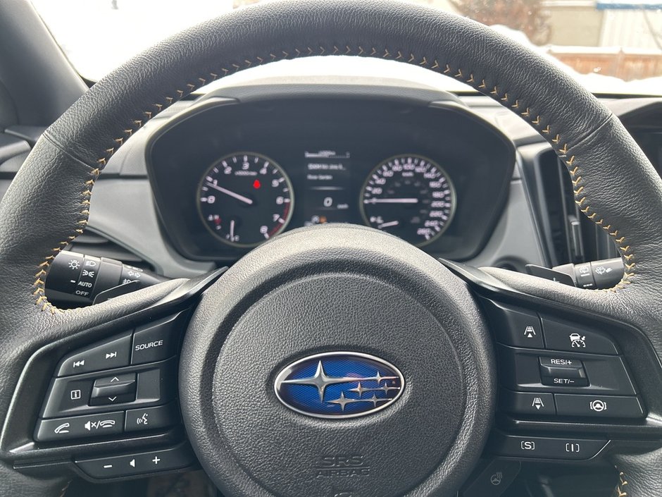 2024 Subaru CROSSTREK ONYX ONE OWNER | NEW FRONT BRAKES | WINTER TIRES INCLUDED  | DEALER SERVICED