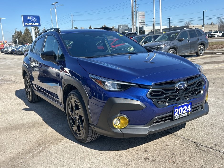 2024 Subaru CROSSTREK ONYX CLEAN CARFAX | AWD | 2.5L SUBARU BOXER® | 182-HP | EYESIGHT | CARPLAY | WIRELESS CHARGING | SUNROOF