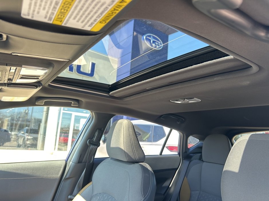 2024 Subaru CROSSTREK ONYX CLEAN CARFAX | AWD | 2.5L SUBARU BOXER® | 182-HP | EYESIGHT | CARPLAY | WIRELESS CHARGING | SUNROOF