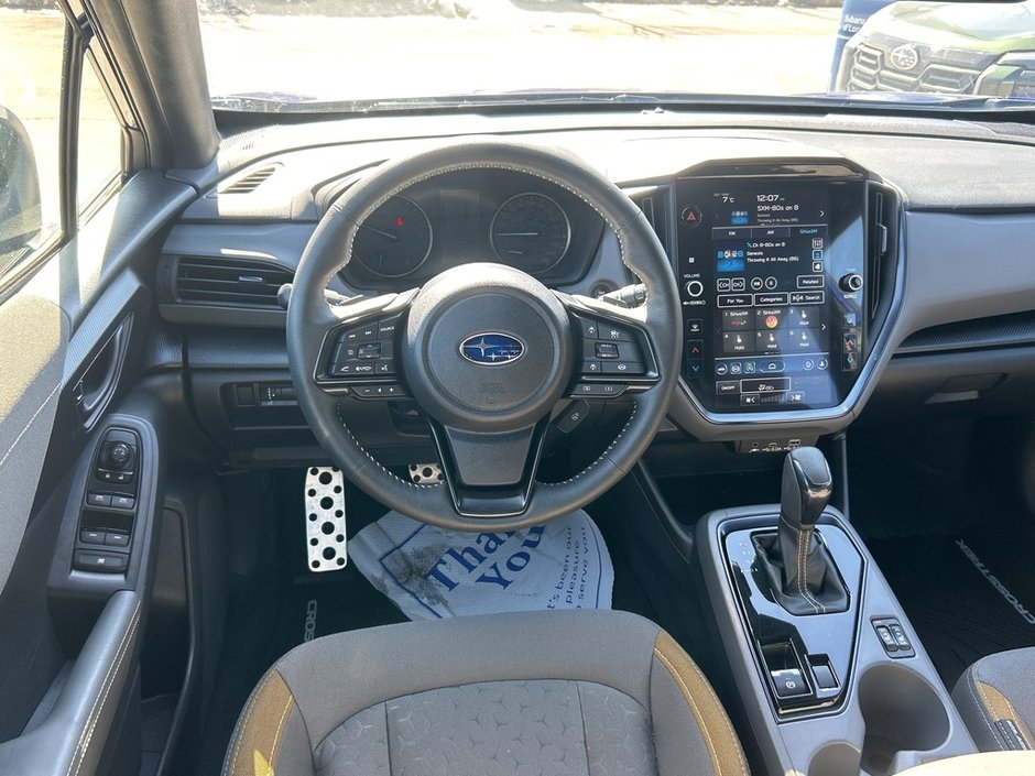 2024 Subaru CROSSTREK ONYX CLEAN CARFAX | AWD | 2.5L SUBARU BOXER® | 182-HP | EYESIGHT | CARPLAY | WIRELESS CHARGING | SUNROOF