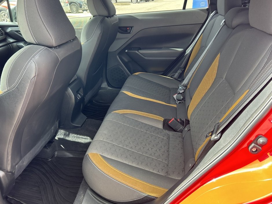 2024 Subaru CROSSTREK ONYX ONE OWNER | CLEAN CARFAX | DEALER MAINTAINED | AWD | 2.5L SUBARU BOXER® | 182-HP | EYESIGHT |