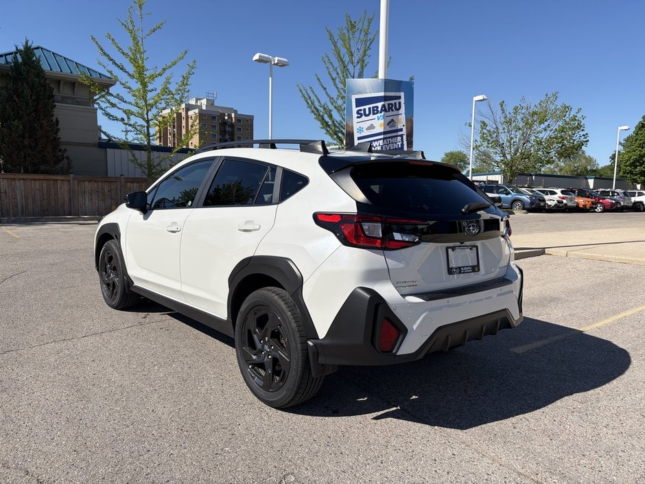 2024 Subaru CROSSTREK ONYX ONE OWNER | CLEAN CARFAX | DEALER MAINTAINED |  2.5L 182-HP SUBARU BOXER® ENGINE | AWD | EYESIGHT
