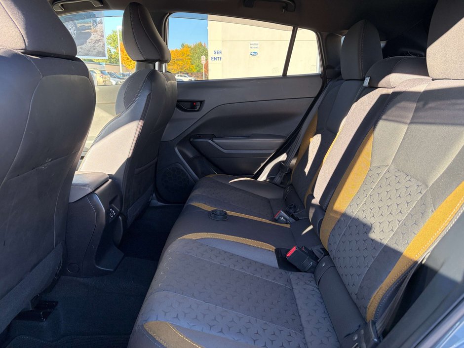 2024 Subaru CROSSTREK ONYX 2.5L | 182-HP | AWD | SUNROOF | HEATED FRONT SEATS | CARPLAY |