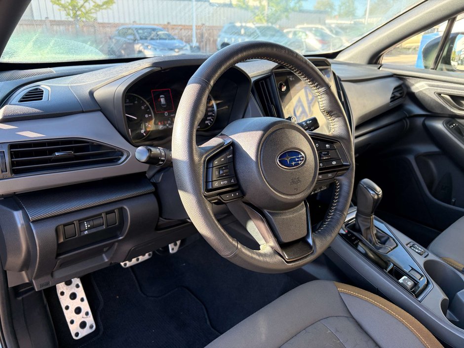 2024 Subaru CROSSTREK ONYX 2.5L | 182-HP | AWD | SUNROOF | HEATED FRONT SEATS | CARPLAY |