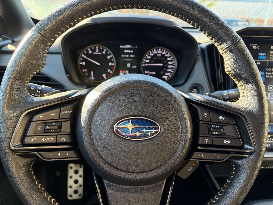 2024 Subaru CROSSTREK ONYX 2.5L | 182-HP | AWD | SUNROOF | HEATED FRONT SEATS | CARPLAY |