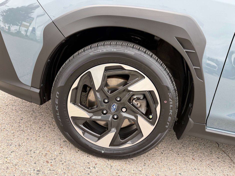 2024 Subaru CROSSTREK LIMITED ONE OWNER | CLEAN CARFAX | FULL DEALER SERVICE
