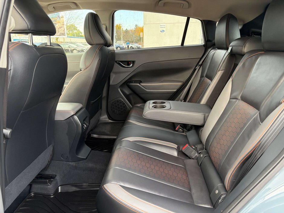 2025 Subaru CROSSTREK LIMITED ONE OWNER | CLEAN CARFAX | AWD | LEATHER SEATS | SUNROOF | HEATED SEATS | CARPLAY