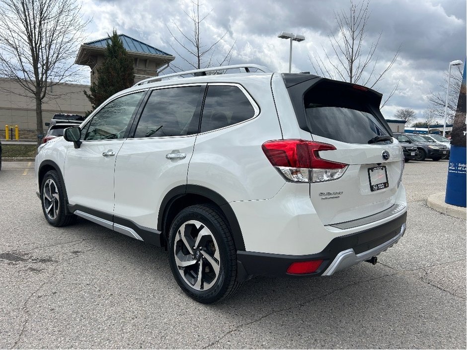 Subaru FORESTER PREMIER 2024