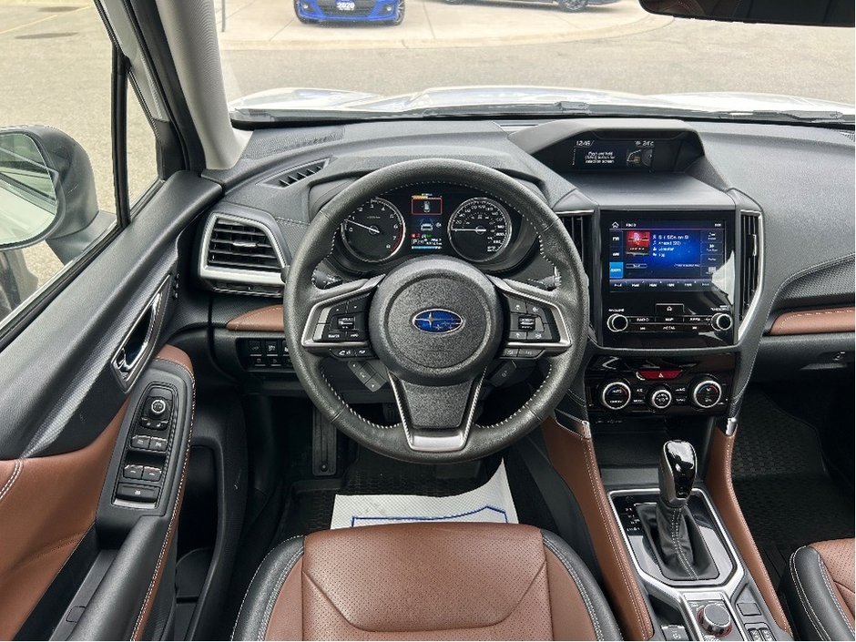 Subaru FORESTER PREMIER 2024