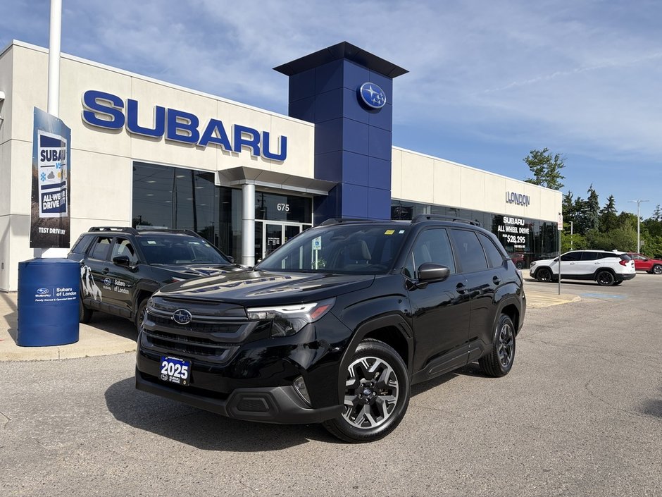 2025 Subaru FORESTER TOURING CLEAN CARFAX | ONE OWNER | TWO SETS OF TIRES | AWD | EYESIGHT | SUNROOF | CARPLAY | HEATED SEATS |
