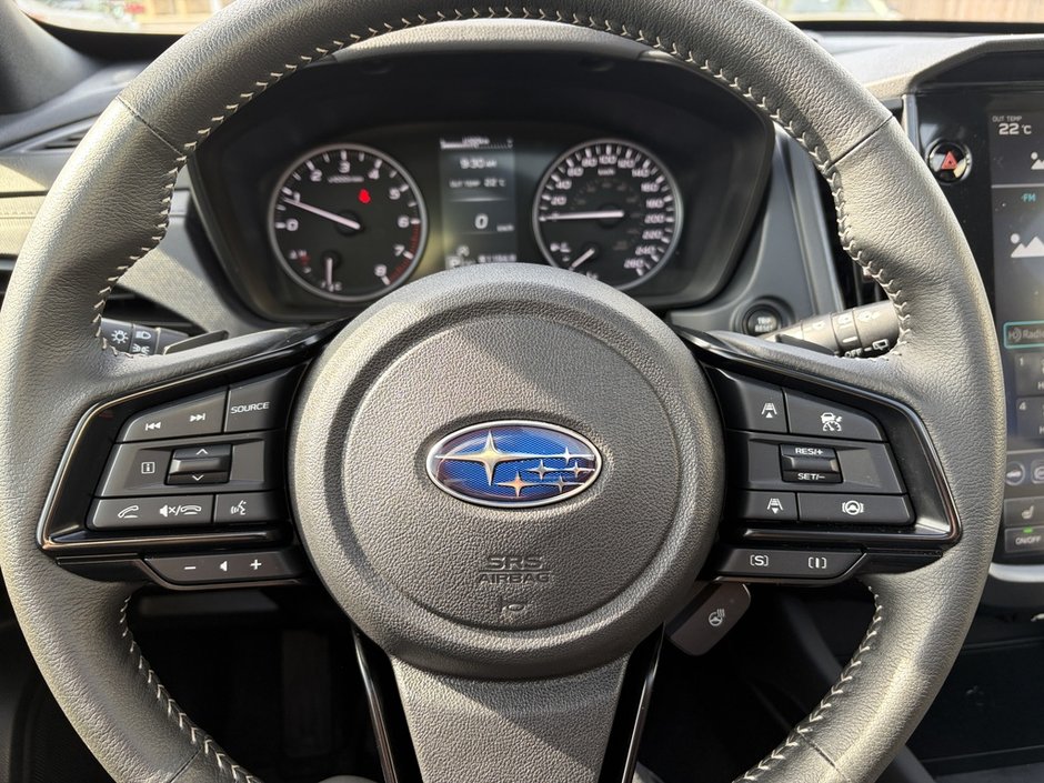 2025 Subaru FORESTER TOURING CLEAN CARFAX | ONE OWNER | TWO SETS OF TIRES | AWD | EYESIGHT | SUNROOF | CARPLAY | HEATED SEATS |