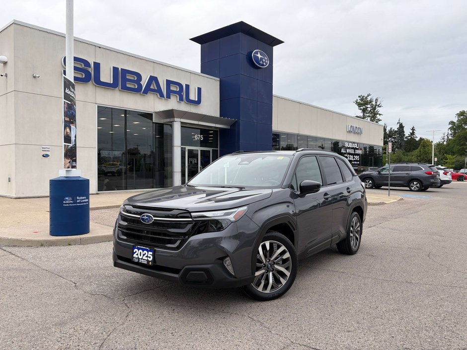 2025 Subaru FORESTER PREMIER CLEAN CARFAX | ONE OWNER | DEALER SERVICED