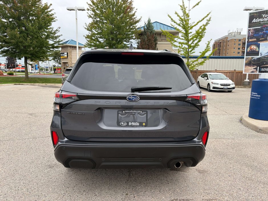 2025 Subaru FORESTER PREMIER CLEAN CARFAX | ONE OWNER | DEALER SERVICED