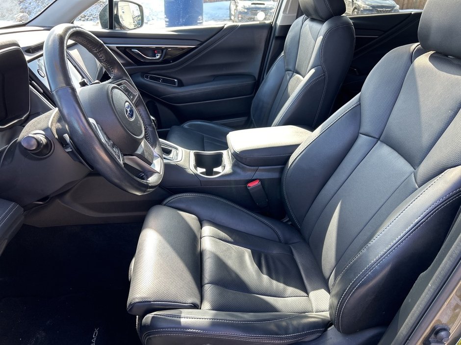 2023 Subaru OUTBACK LIMITED ONE OWNER | CARFAX | FULL SERVICE | NEW BATTERY | NEW REAR BRAKES