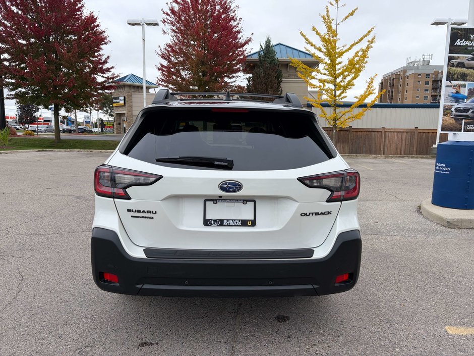 2024 Subaru OUTBACK ONYX ONE OWNER | CLEAN CARFAX | 2.5L SUBARU BOXER ENGINE | 182-HP | AWD | EYESIGHT | CARPLAY