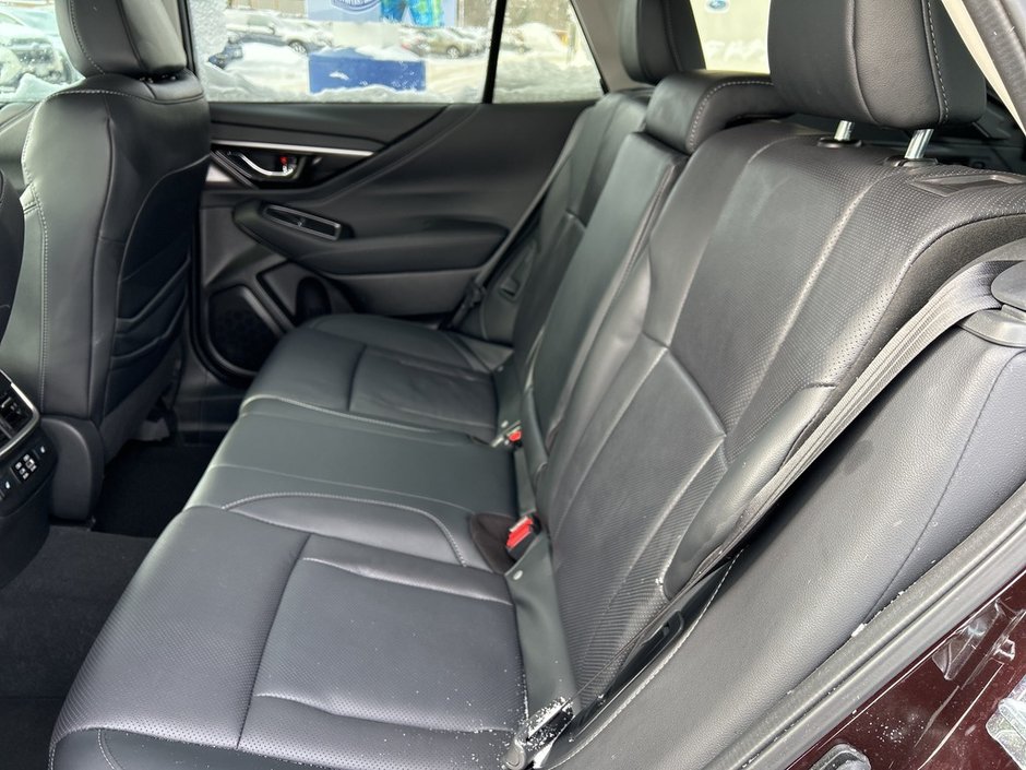 2025 Subaru OUTBACK LIMITED XT ONE OWNER | CLEAN CARFAX | FULL DEALER SERVICE | PERFECT CAR | AWD