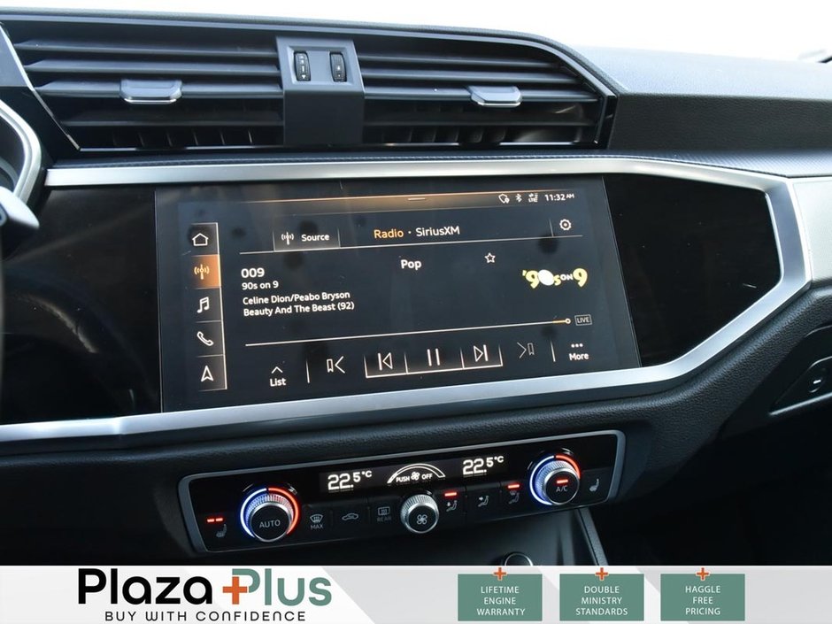 2019 Audi Q3 TECHNIK | S-LINE | MOONROOF | B&O PREMIUM SOUND | HEATED FRONT SEATS | |