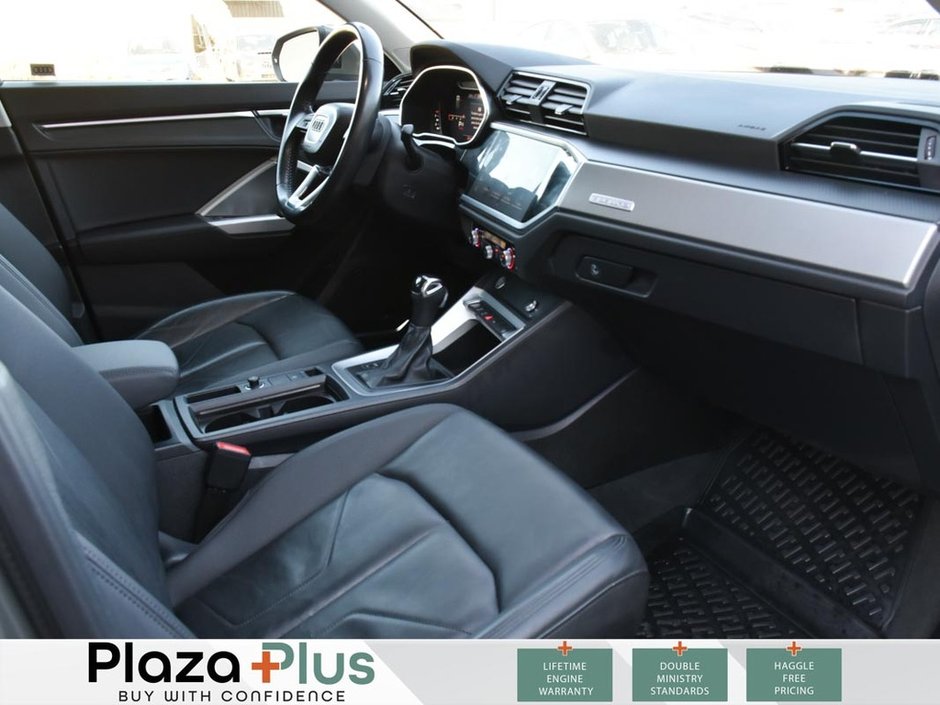 2019 Audi Q3 Technik | MOONROOF | B&O PREMIUM SOUND | HEATED FRONT SEATS | |