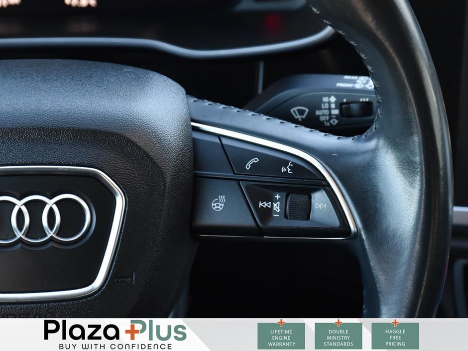 2019 Audi Q3 Technik | MOONROOF | B&O PREMIUM SOUND | HEATED FRONT SEATS | |